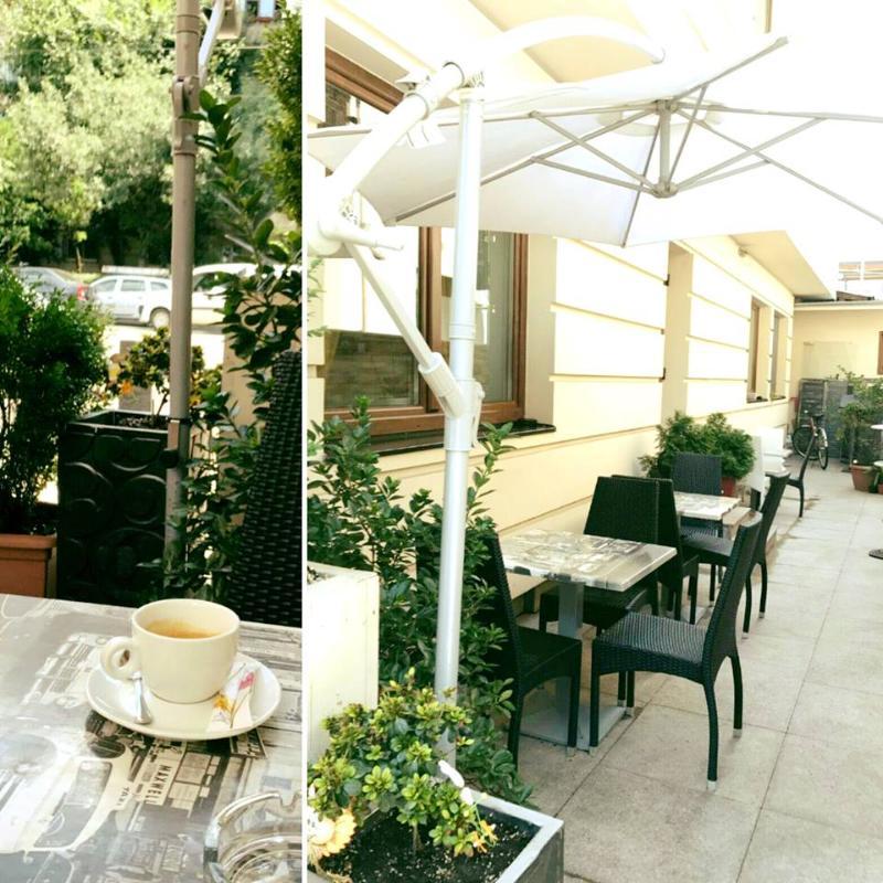 Hotel Dbh Bucarest Exterior foto